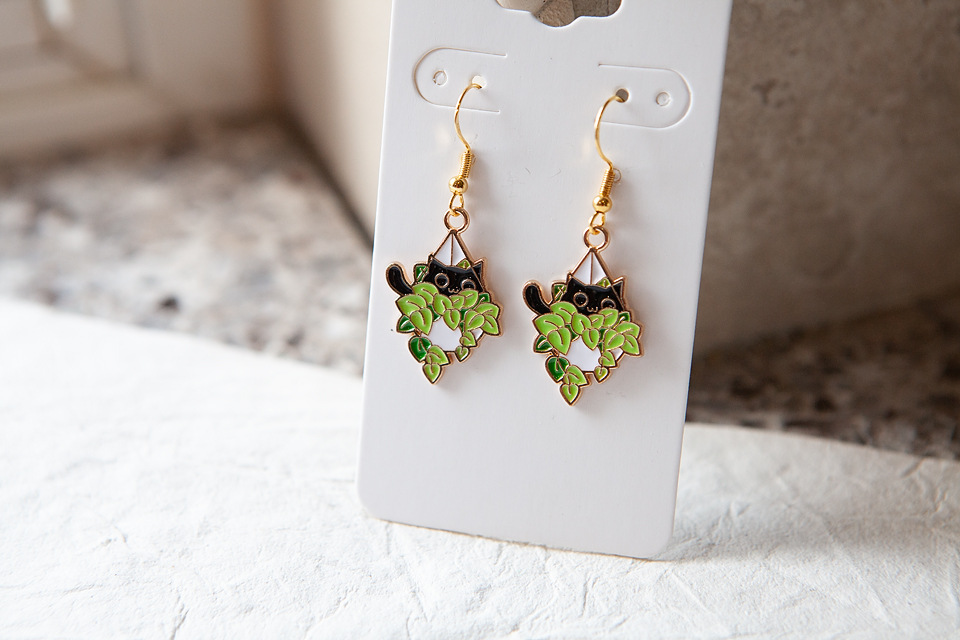 Hanging Plant Earrings